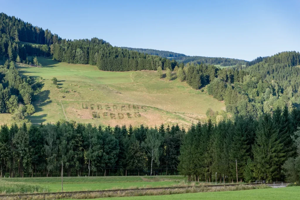 Landschaftsbild Ueberains Werden Photocredit Tom Biela